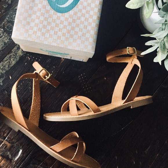 Soda Shoes - SODA OLIVIA Tan Ankle Wrap Sandals 7.5  NEW NIB